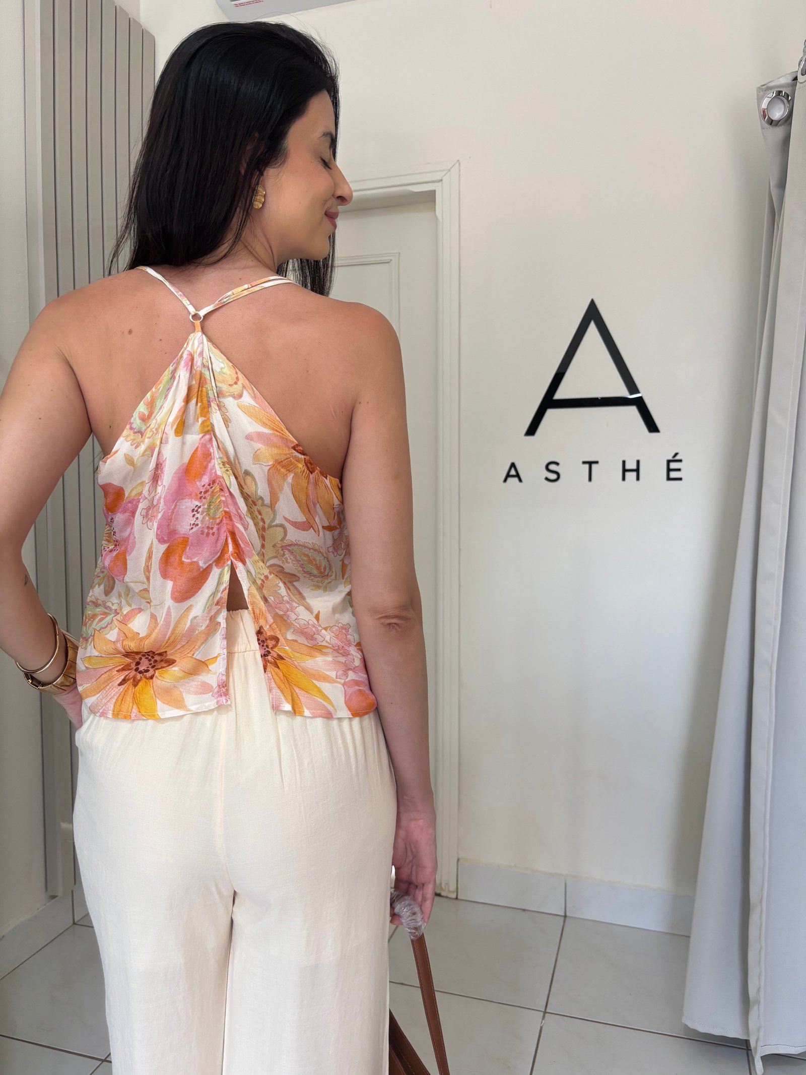 Blusa floral manacá